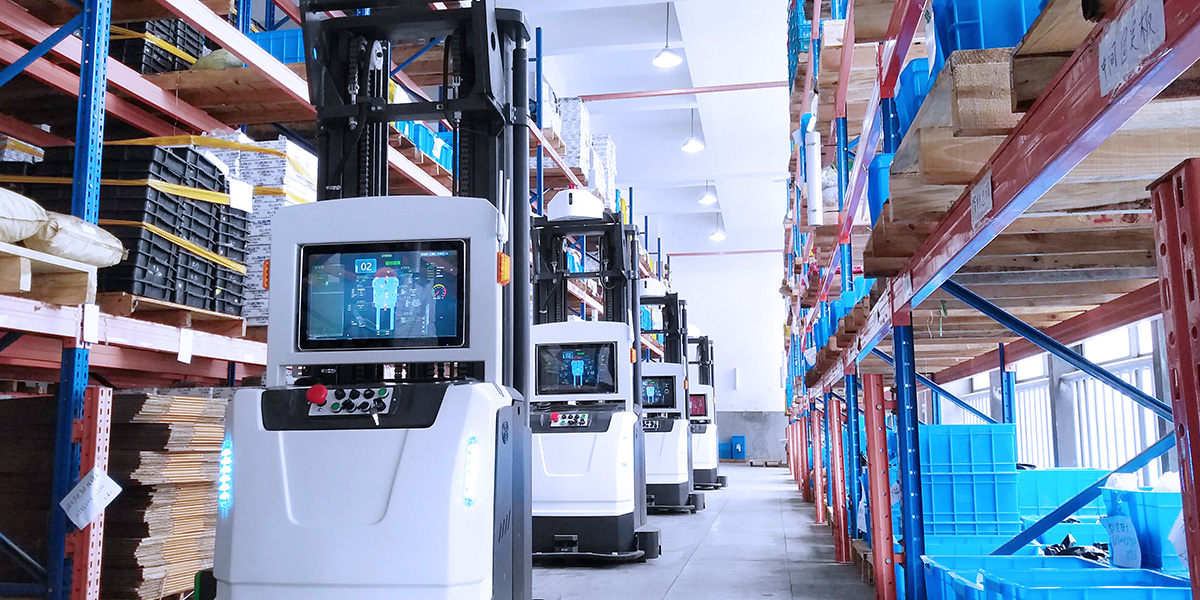 創(chuàng)騰翔工業(yè)一體機(jī)助力物流行業(yè)